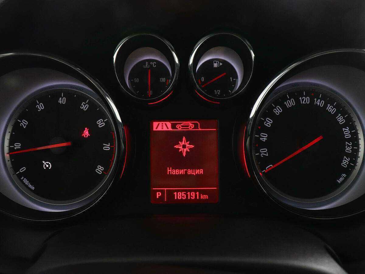 Купить Opel Astra, 2014, 185 189 км, фото №11