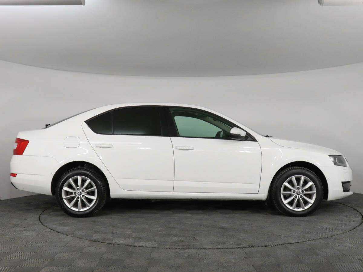 Купить Skoda Octavia, 2014, 120 000 км, фото №4