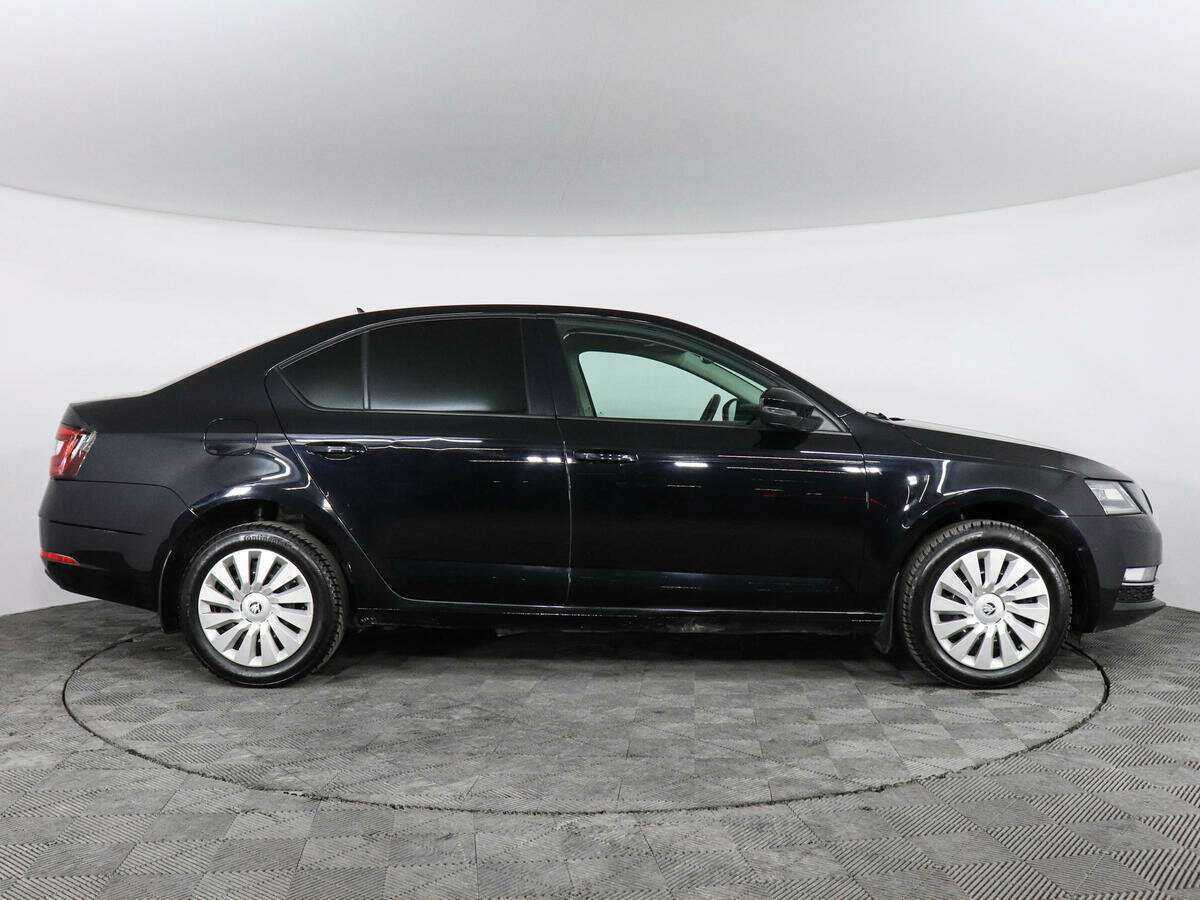 Купить Skoda Octavia, 2018, 124 000 км, фото №4