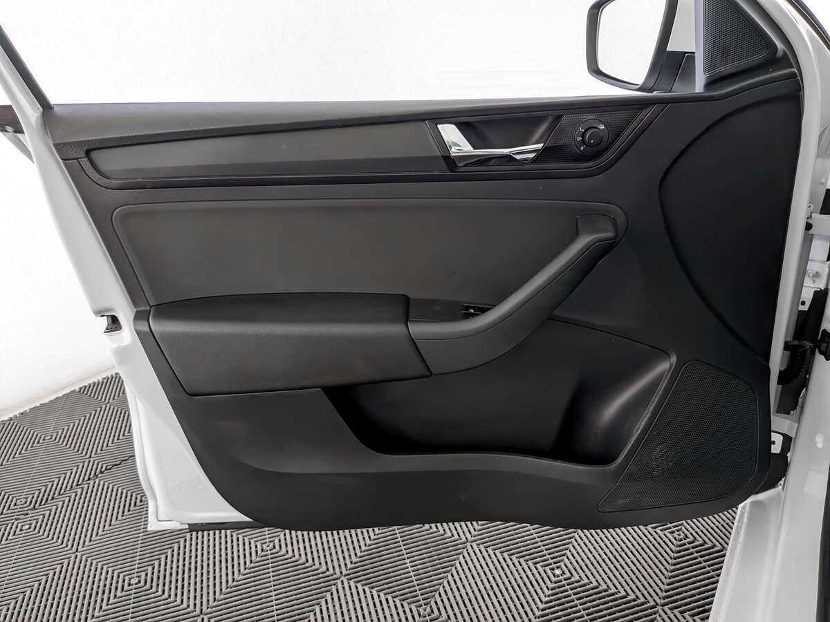 Купить Skoda Rapid, 2019, 91 793 км, фото №18