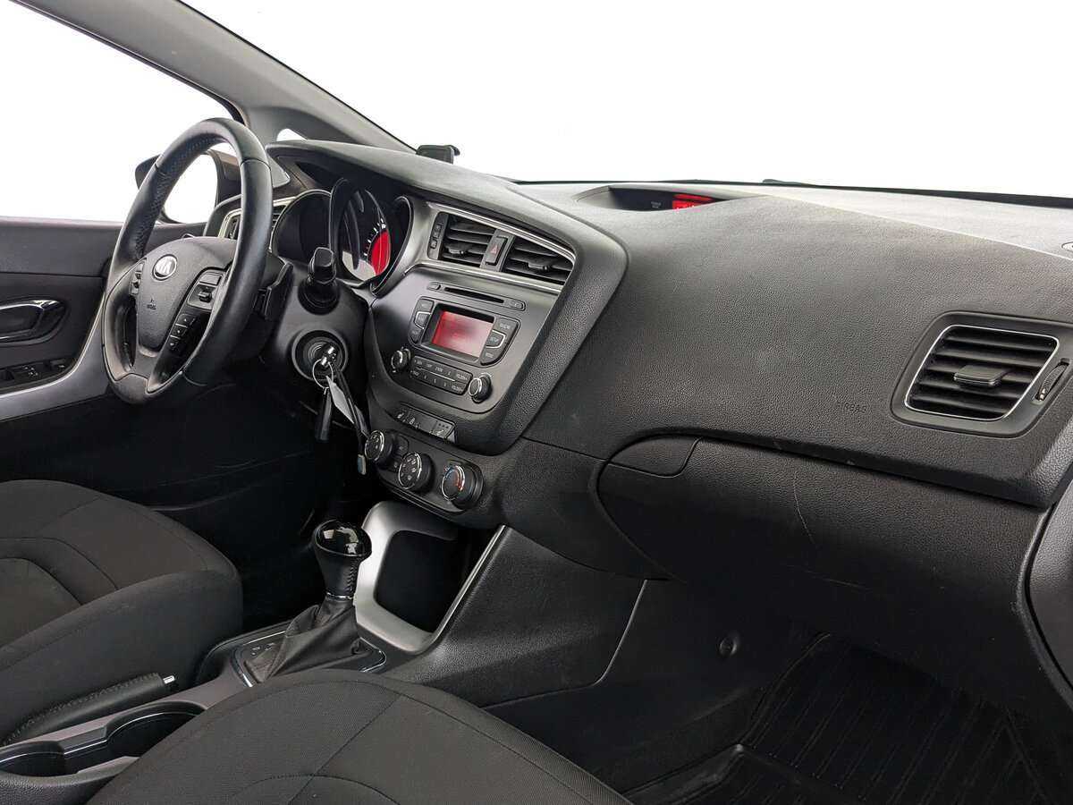 Купить Kia Ceed, 2017, 54 160 км, фото №9