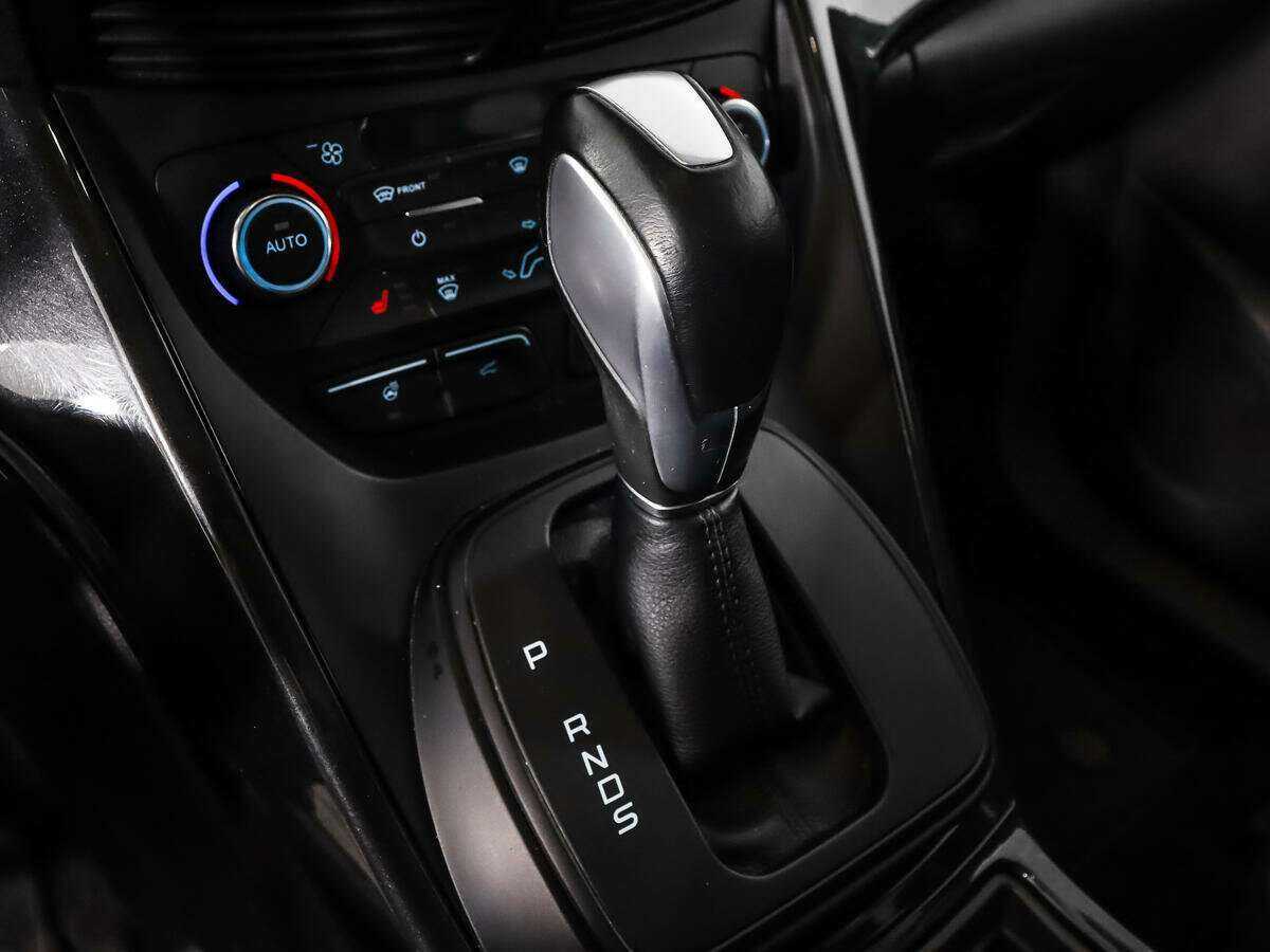 Купить Ford Kuga, 2016, 65 962 км, фото №9