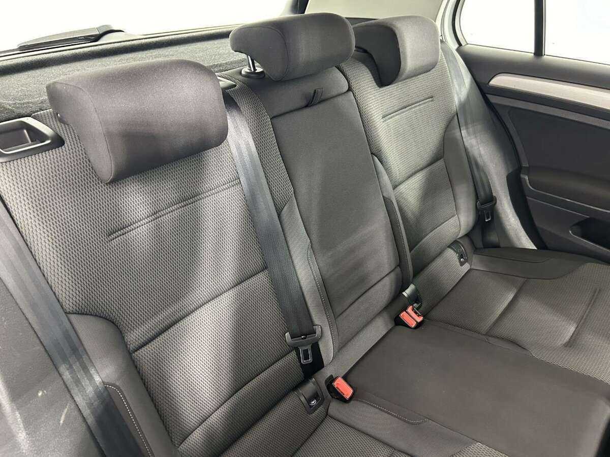 Купить Volkswagen Golf, 2015, 180 106 км, фото №15