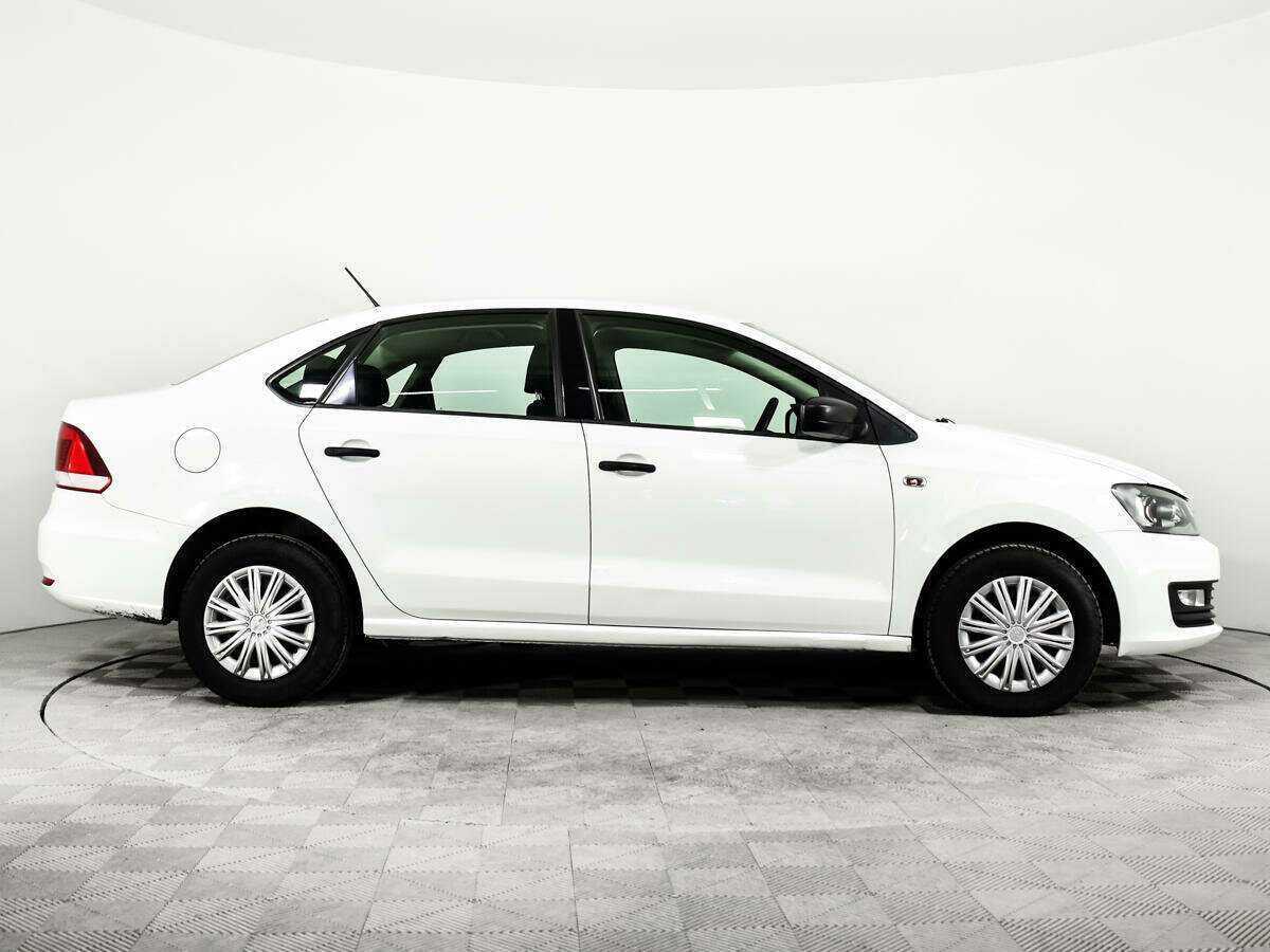 Купить Volkswagen Polo, 2015, 71 012 км, фото №4