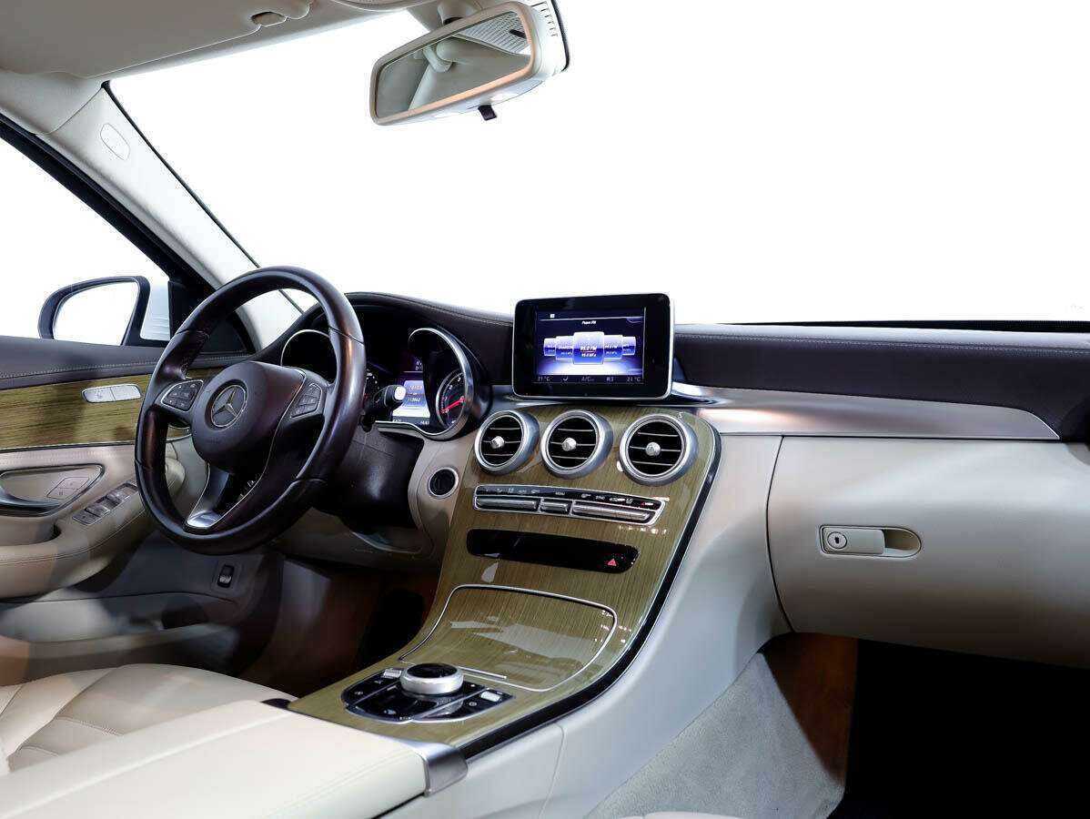 Купить Mercedes-Benz C-Класс 180, 2015, 113 862 км, фото №9