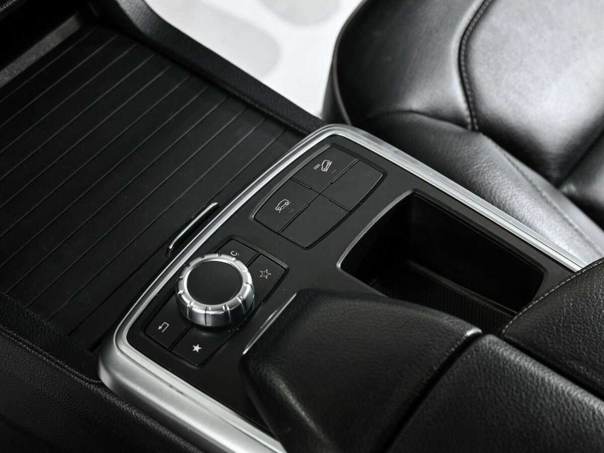 Купить Mercedes-Benz M-Класс 350, 2012, 168 000 км, фото №11