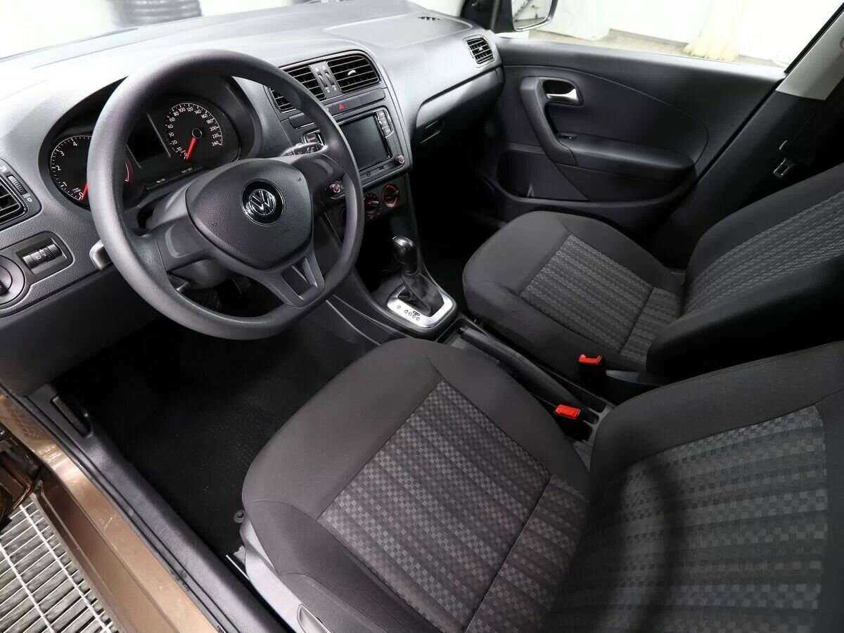 Купить Volkswagen Polo, 2018, 36 000 км, фото №7