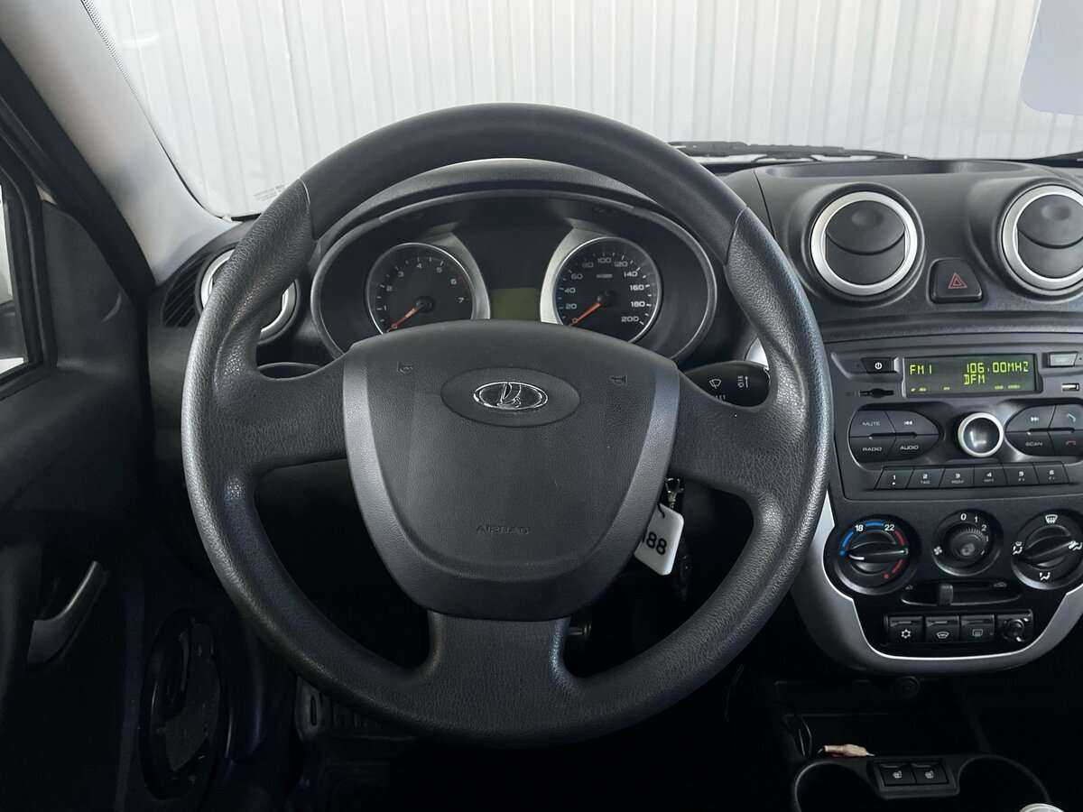 Купить Lada (ВАЗ) Granta, 2016, 57 036 км, фото №10