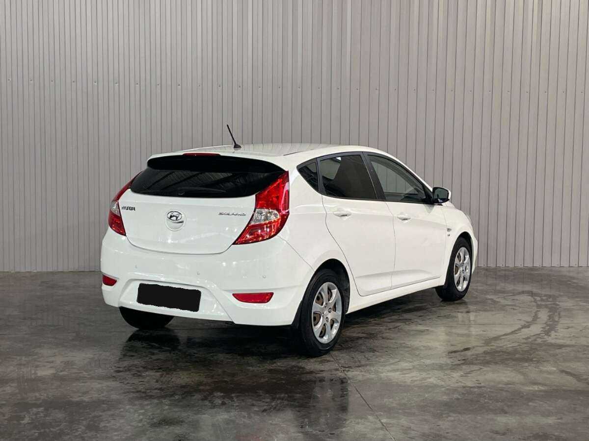 Купить Hyundai Solaris, 2014, 65 000 км, фото №5