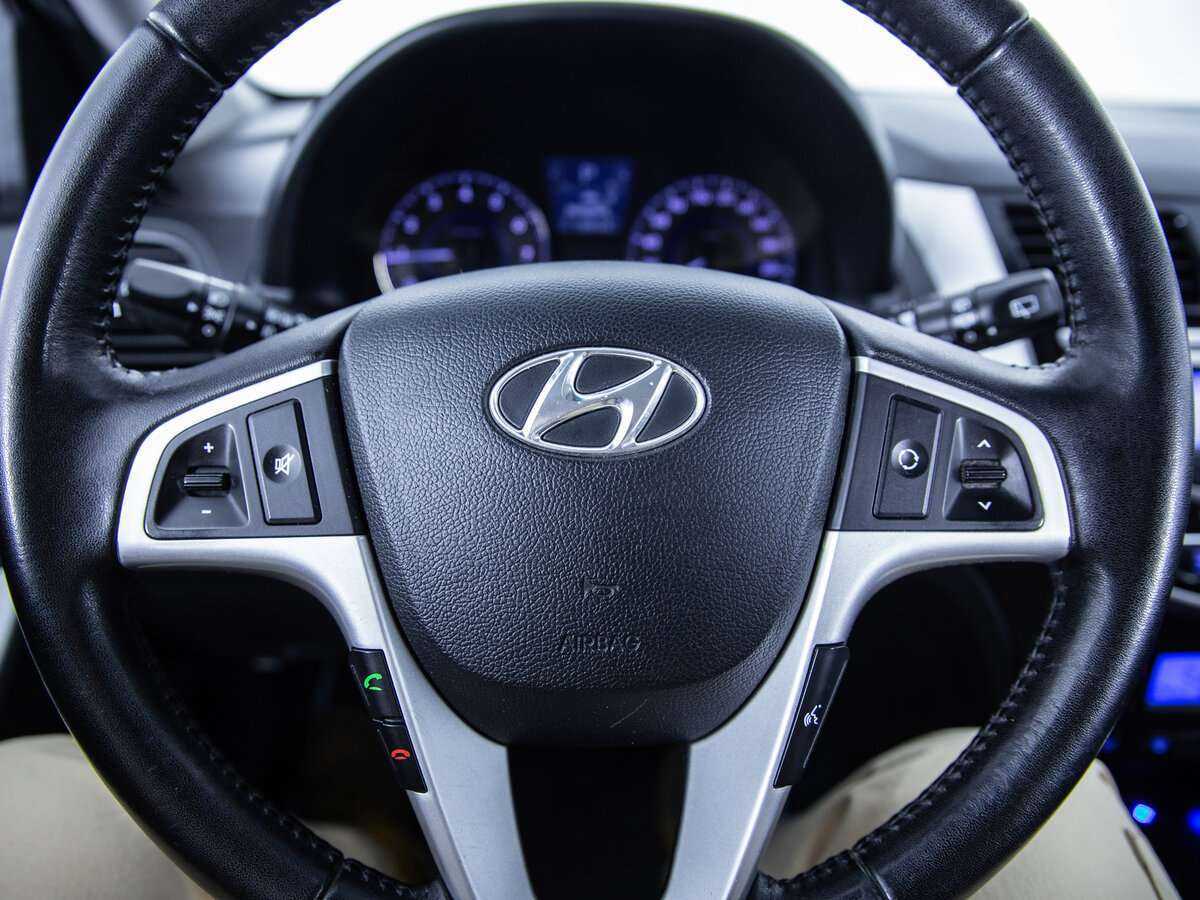 Купить Hyundai Solaris, 2012, 132 942 км, фото №14