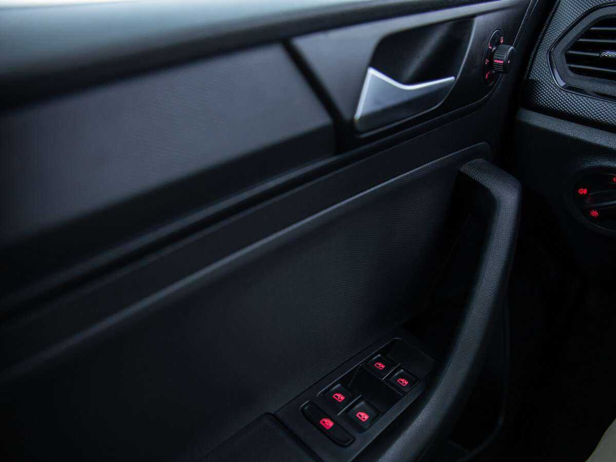 Купить Volkswagen Polo, 2020, 52 249 км, фото №17