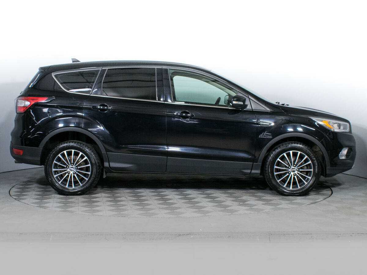 Купить Ford Kuga, 2017, 118 796 км, фото №4