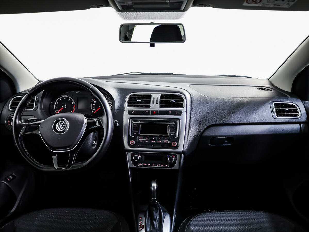 Купить Volkswagen Polo, 2016, 110 557 км, фото №9