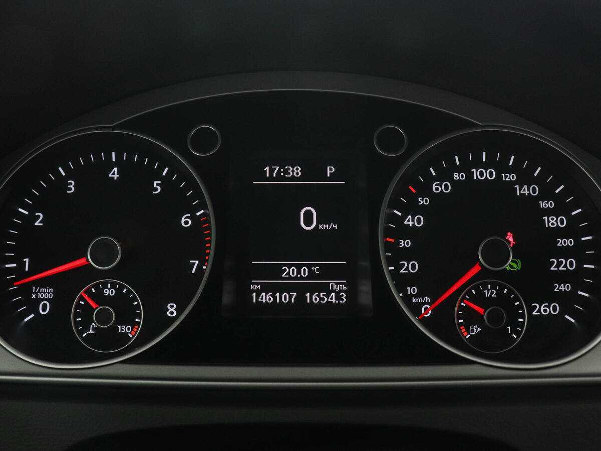 Купить Volkswagen Passat, 2014, 146 095 км, фото №11