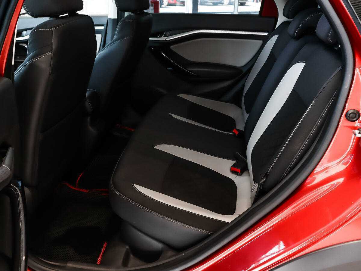 Купить Lada (ВАЗ) Vesta SW Cross, 2019, 129 135 км, фото №9