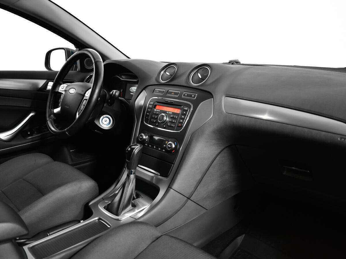 Купить Ford Mondeo, 2013, 137 045 км, фото №9