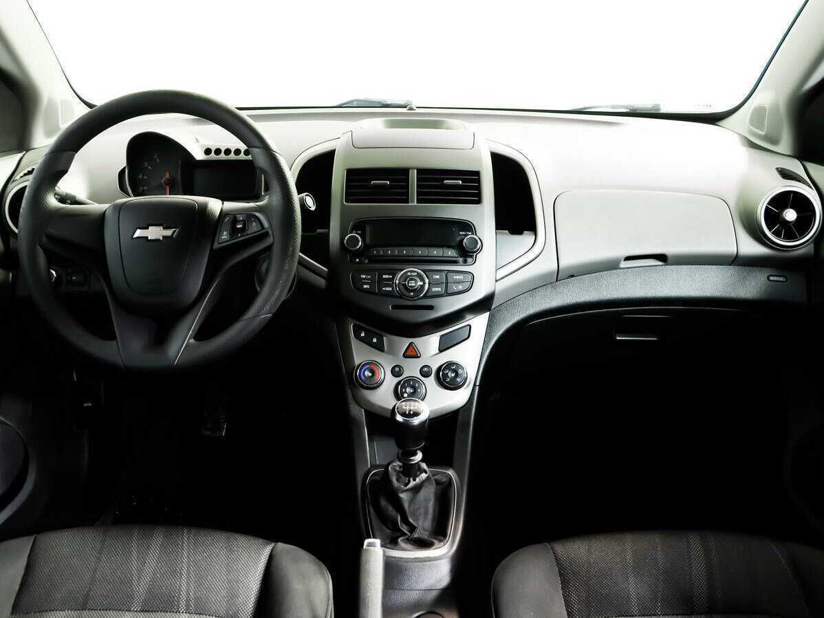 Купить Chevrolet Aveo, 2014, 134 203 км, фото №10