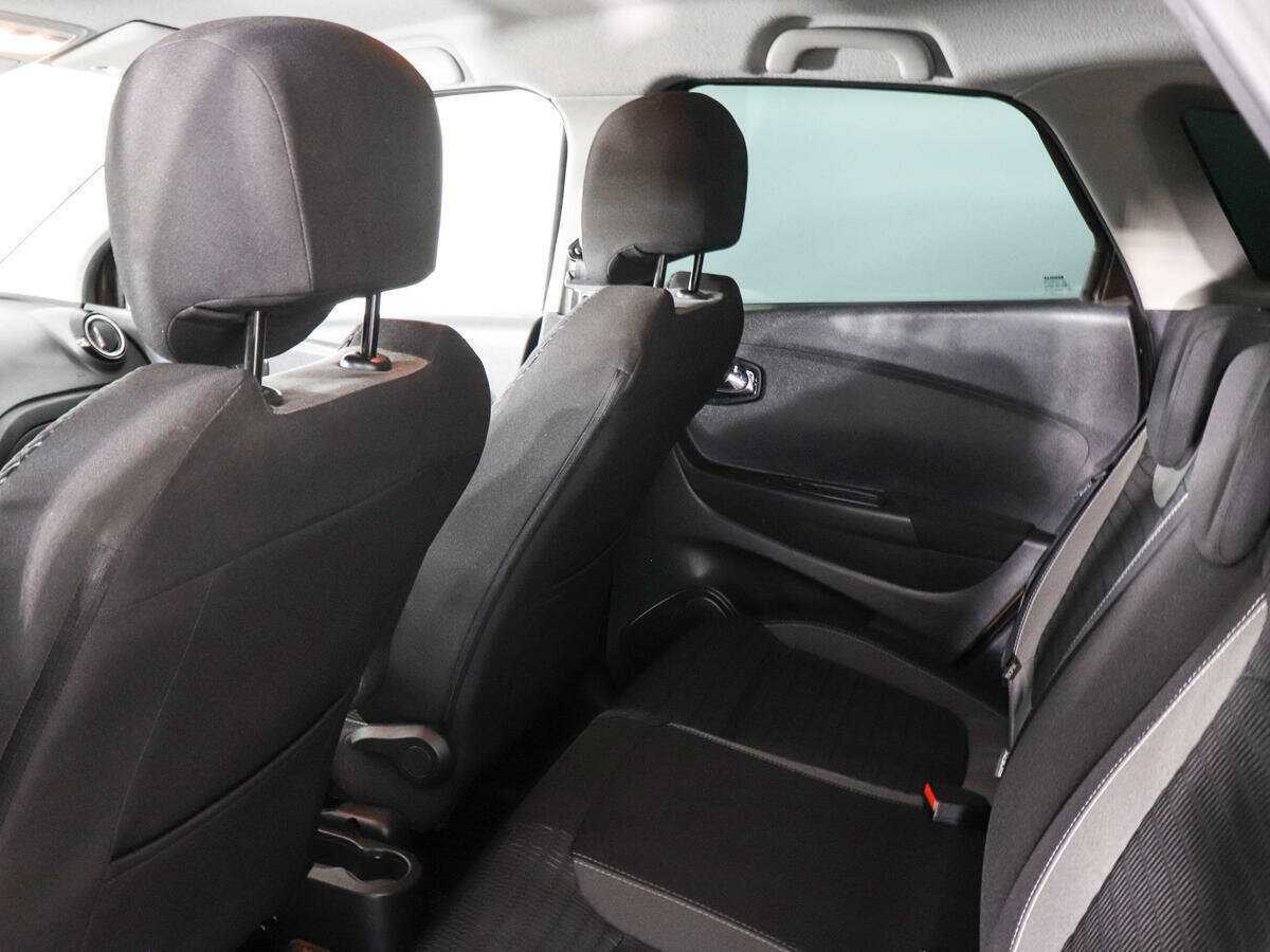 Купить Renault Kaptur, 2017, 108 844 км, фото №12