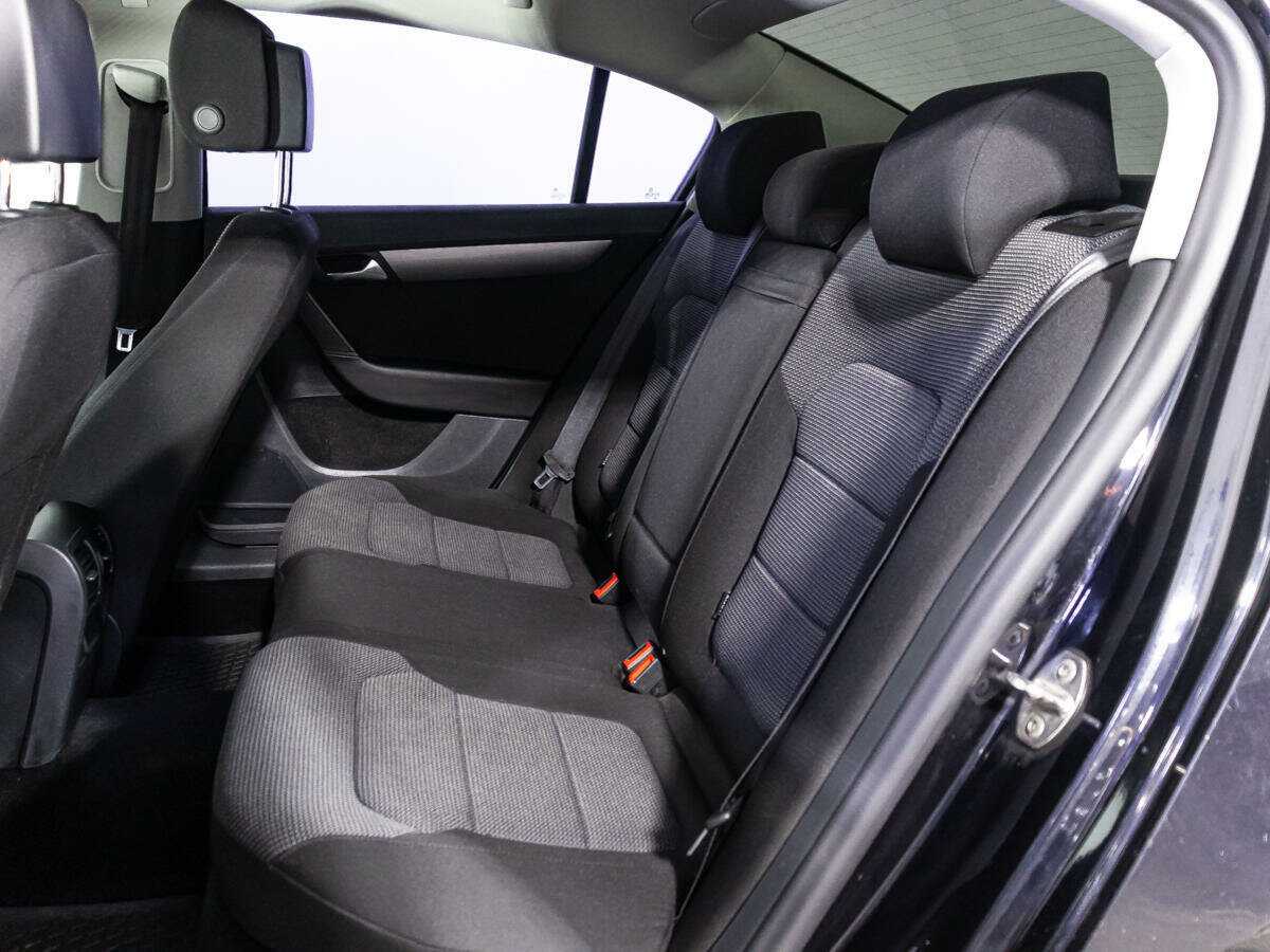 Купить Volkswagen Passat, 2013, 230 742 км, фото №10