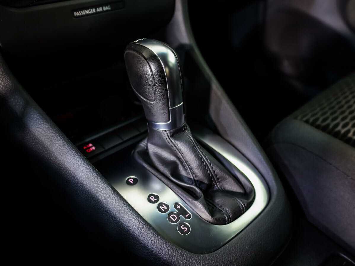 Купить Volkswagen Golf, 2012, 92 591 км, фото №15