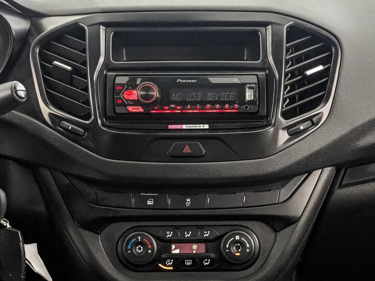 Купить Lada (ВАЗ) Vesta, 2021, 47 204 км, фото №13