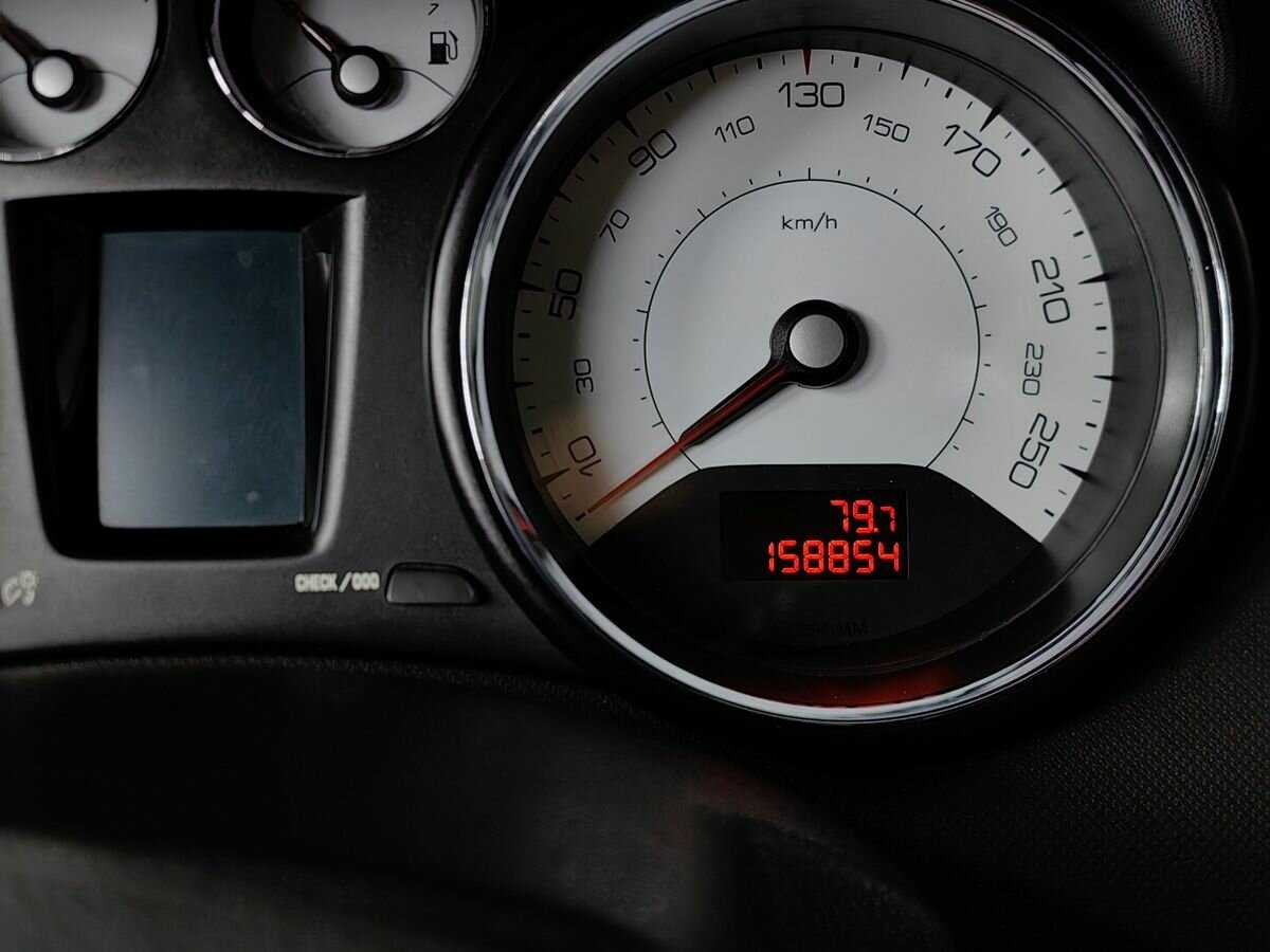 Купить Peugeot 308, 2012, 156 000 км, фото №15