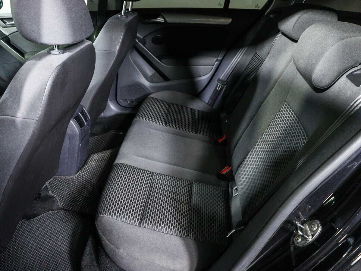 Купить Volkswagen Golf, 2012, 87 560 км, фото №9