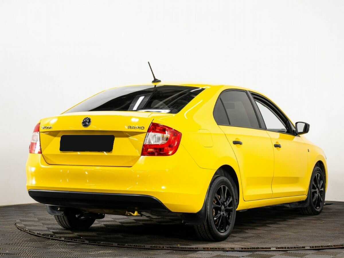 Купить Skoda Rapid, 2017, 122 000 км, фото №4