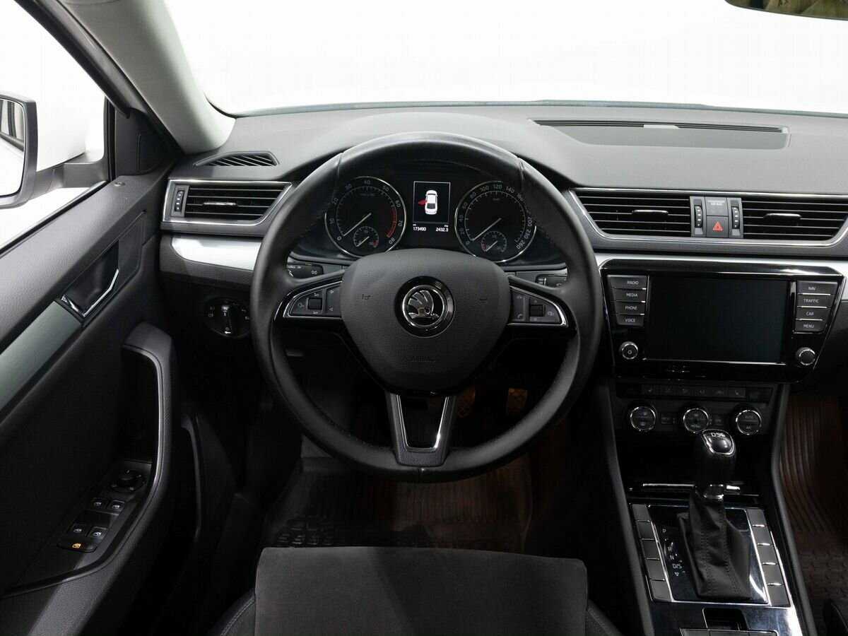 Купить Skoda Superb, 2016, 170 000 км, фото №13