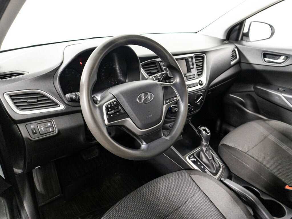 Купить Hyundai Solaris, 2018, 108 550 км, фото №11