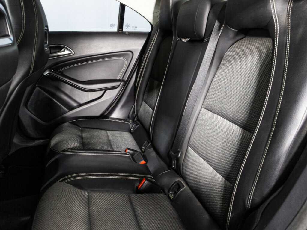 Купить Mercedes-Benz CLA 200, 2013, 114 473 км, фото №10