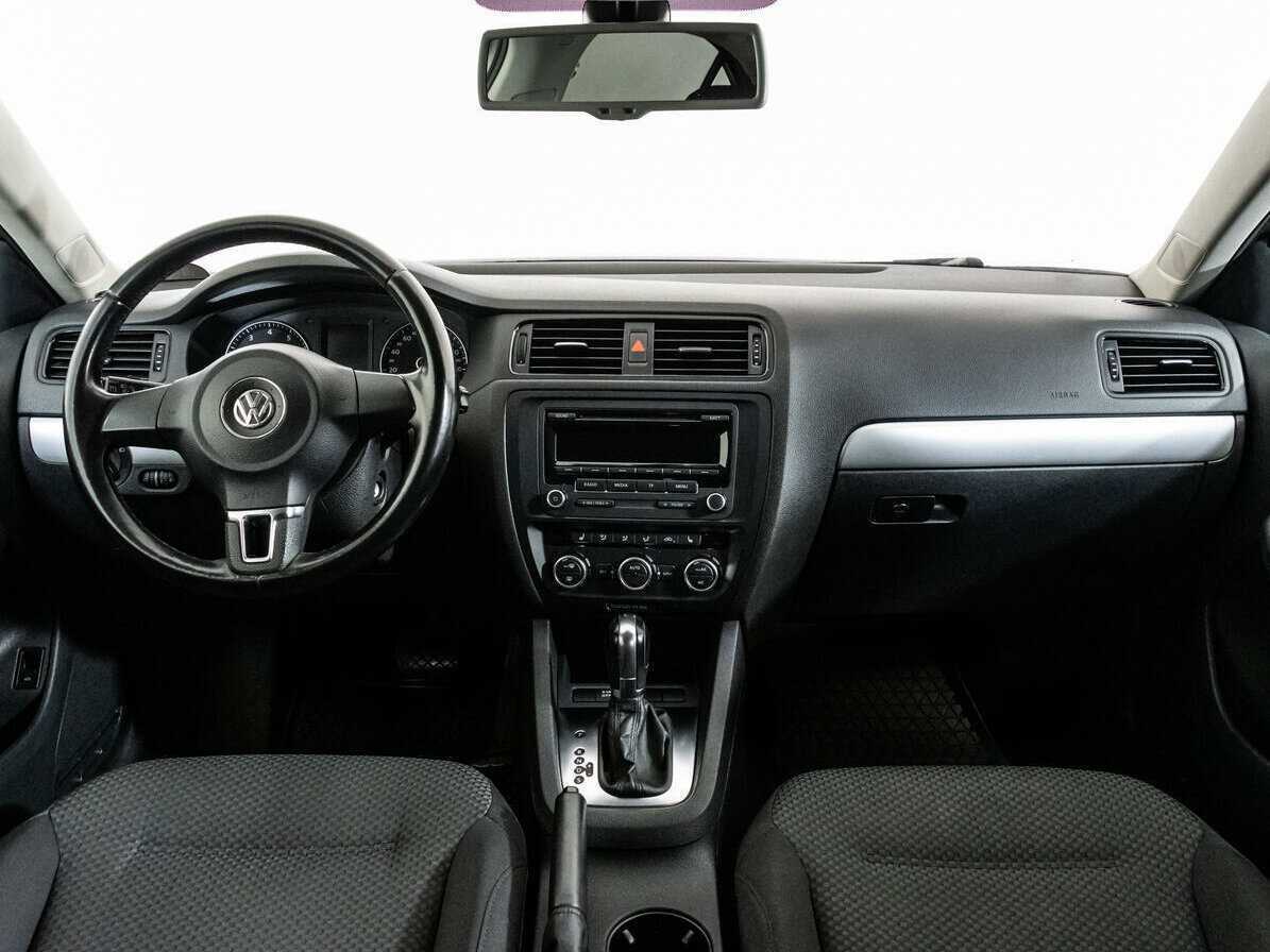 Купить Volkswagen Jetta, 2012, 200 639 км, фото №8