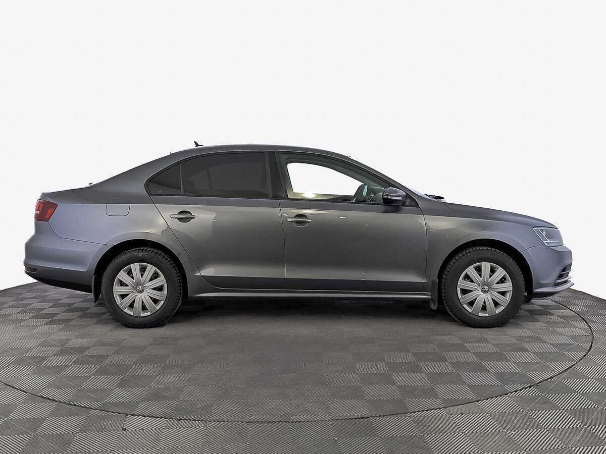 Купить Volkswagen Jetta, 2016, 227 183 км, фото №4