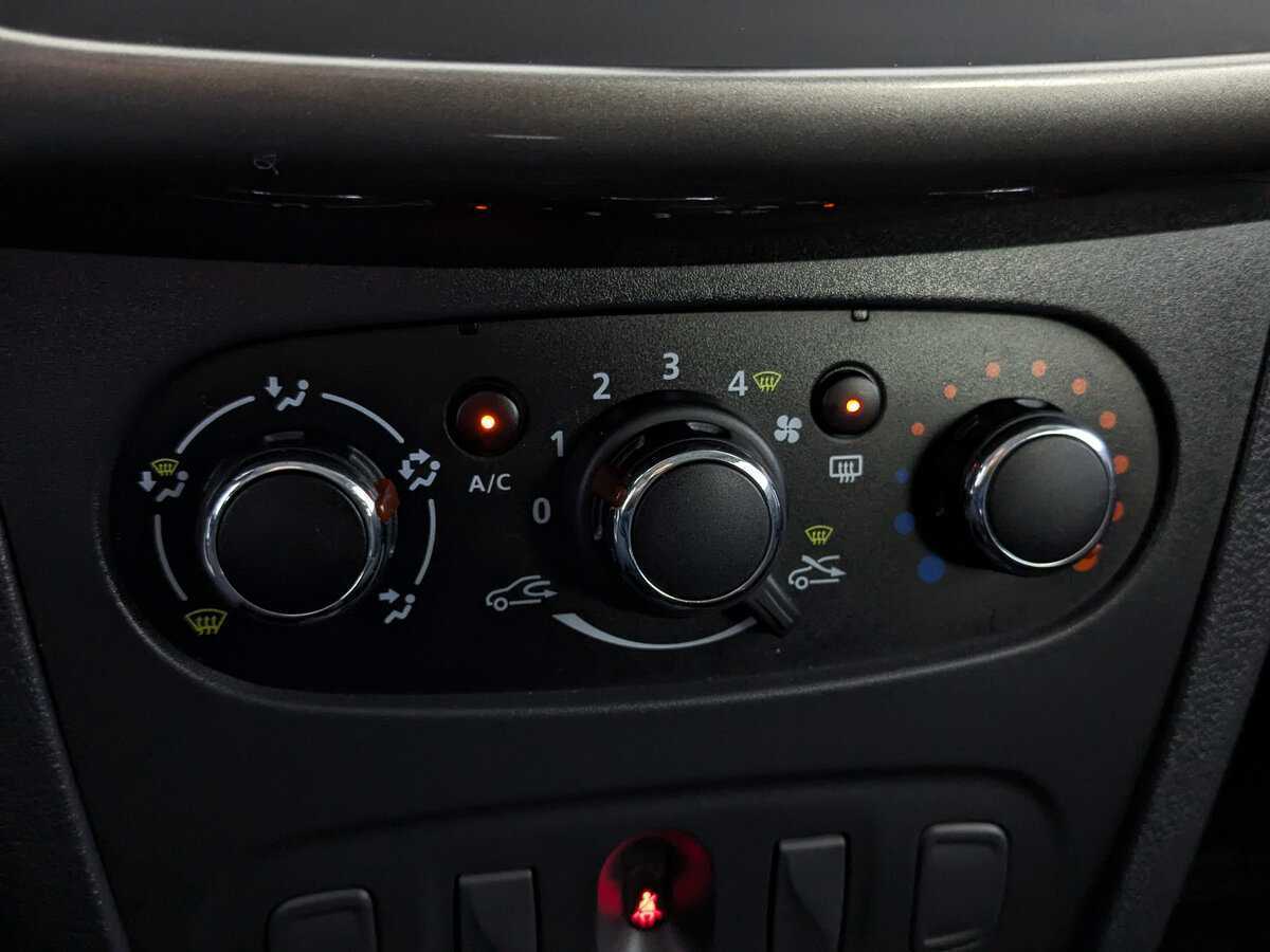 Купить Renault Sandero, 2021, 80 665 км, фото №24