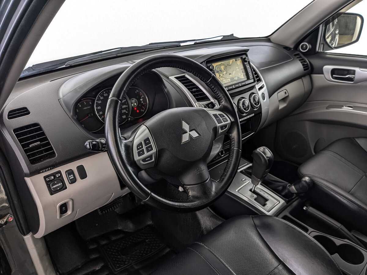 Купить Mitsubishi Pajero Sport, 2013, 117 119 км, фото №15
