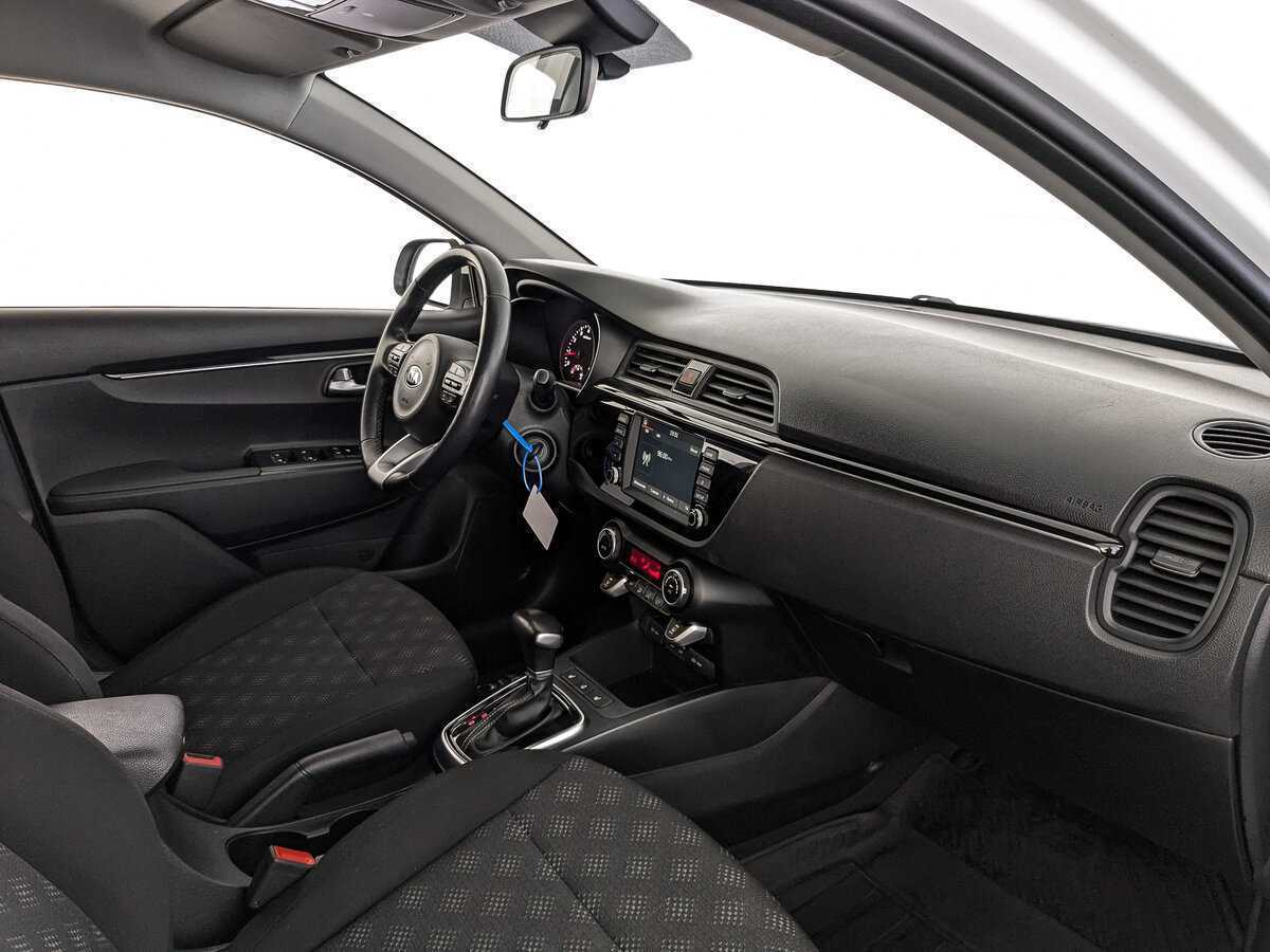Купить Kia Rio, 2018, 101 621 км, фото №11