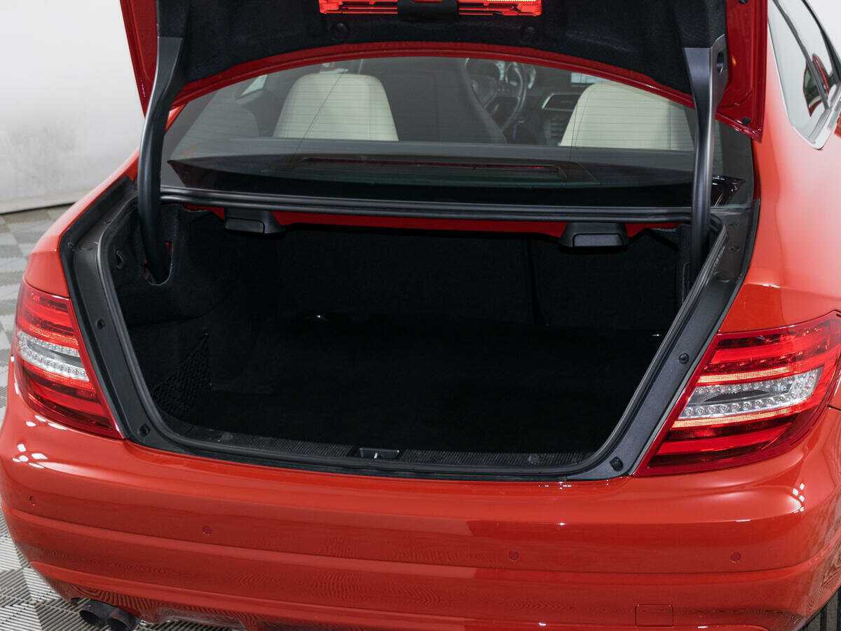 Купить Mercedes-Benz C-Класс 180, 2012, 141 000 км, фото №7
