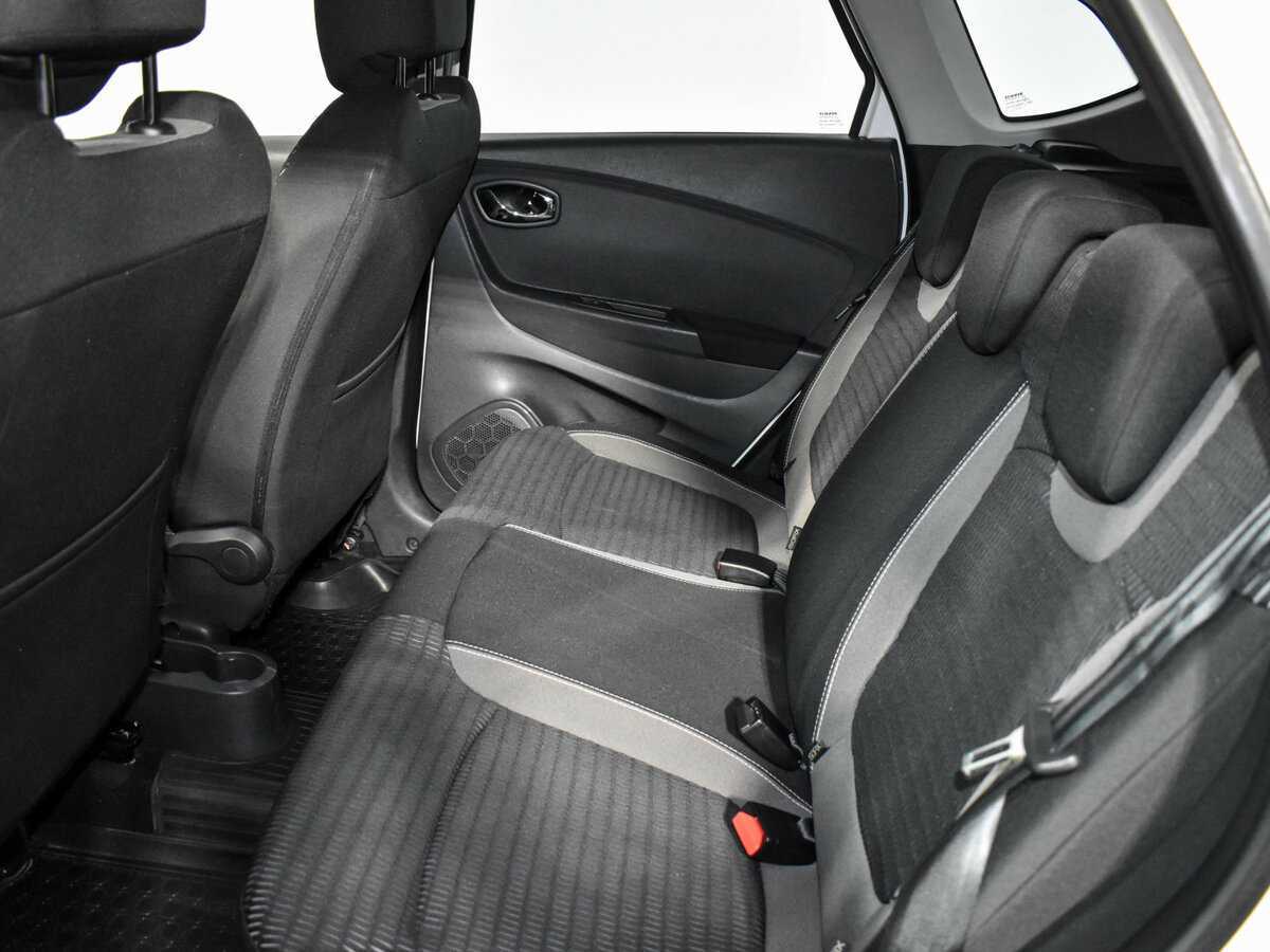 Купить Renault Kaptur, 2016, 240 673 км, фото №13