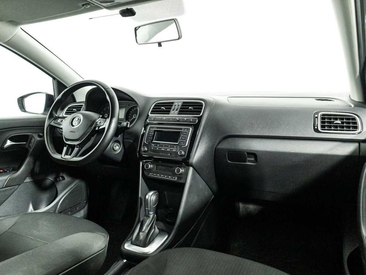 Купить Volkswagen Polo, 2018, 108 652 км, фото №9