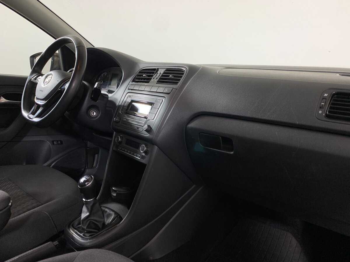Купить Volkswagen Polo, 2016, 102 662 км, фото №11