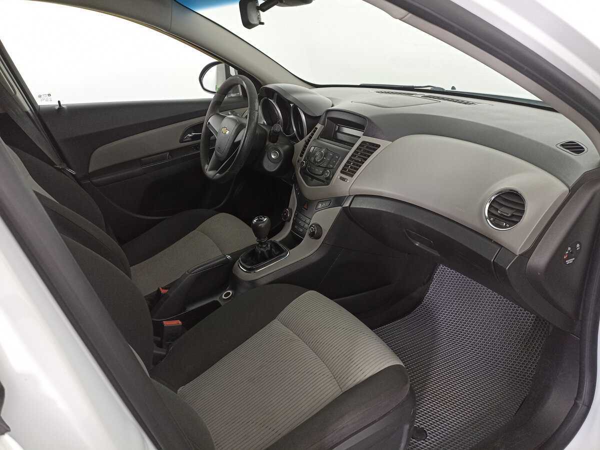 Купить Chevrolet Cruze, 2012, 99 114 км, фото №10