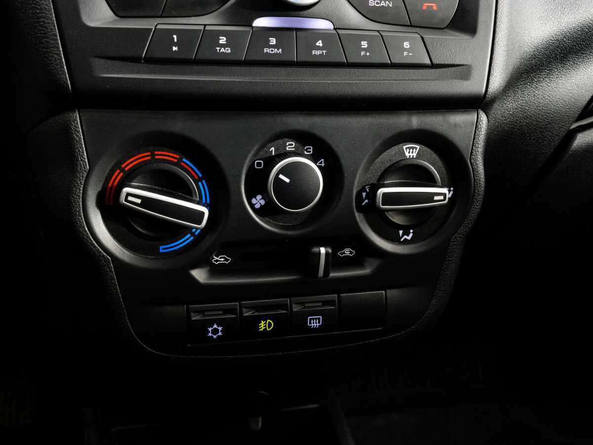 Купить Lada (ВАЗ) Granta Cross, 2023, 21 852 км, фото №12