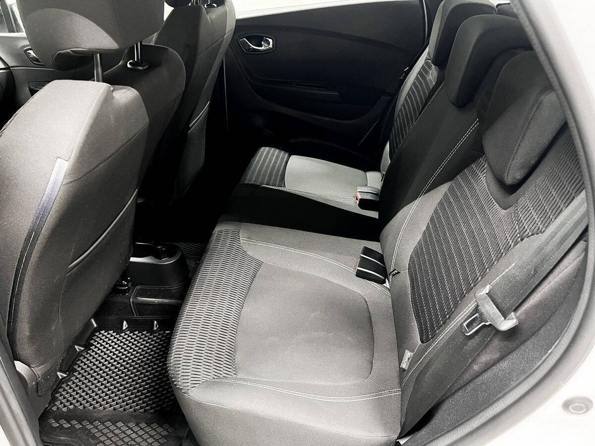 Купить Renault Kaptur, 2019, 70 795 км, фото №12