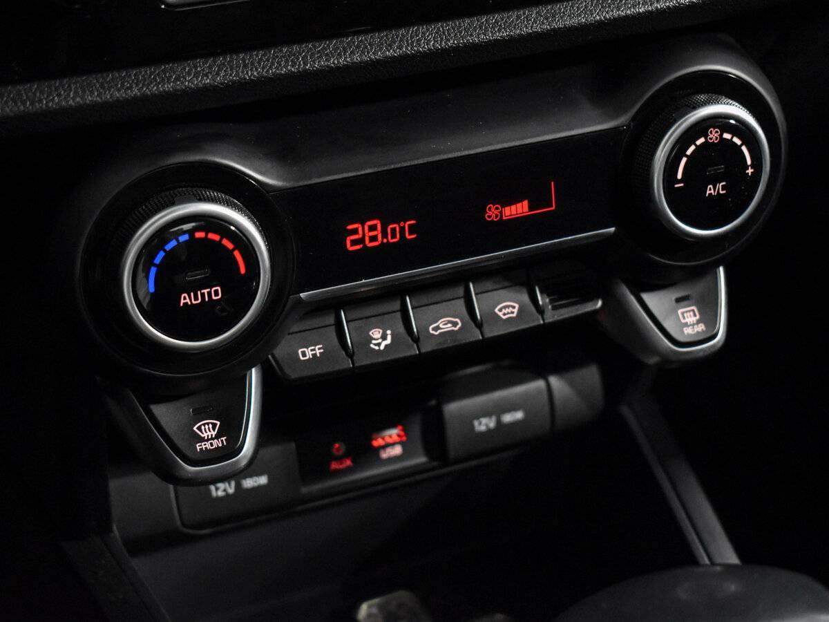 Купить Kia Rio, 2018, 139 810 км, фото №17