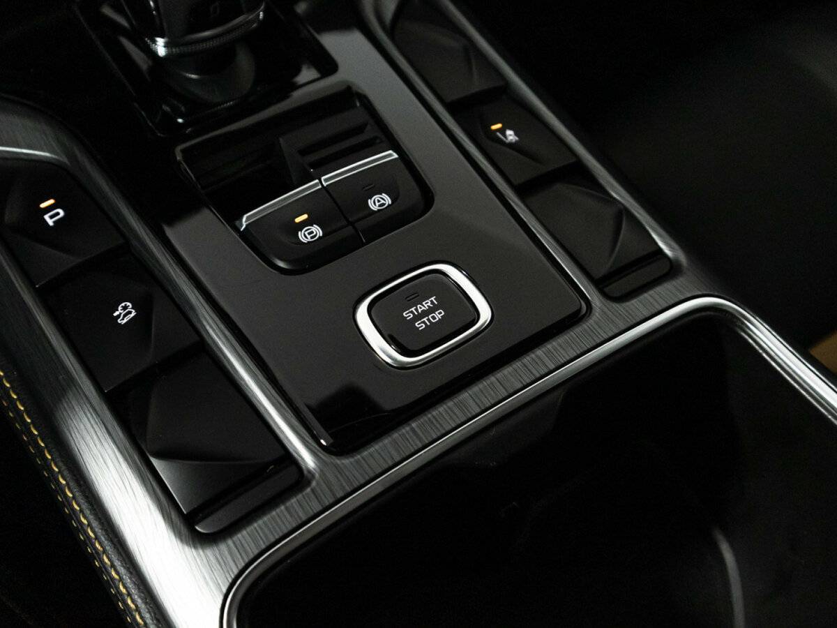 Купить FAW Bestune T77, 2022, 16 613 км, фото №18