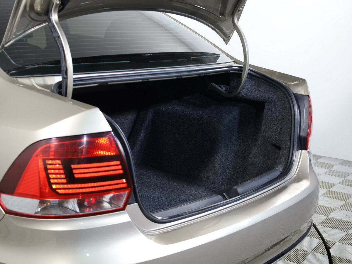 Купить Volkswagen Polo V Рестайлинг, 2017, 174 741 км, фото №19