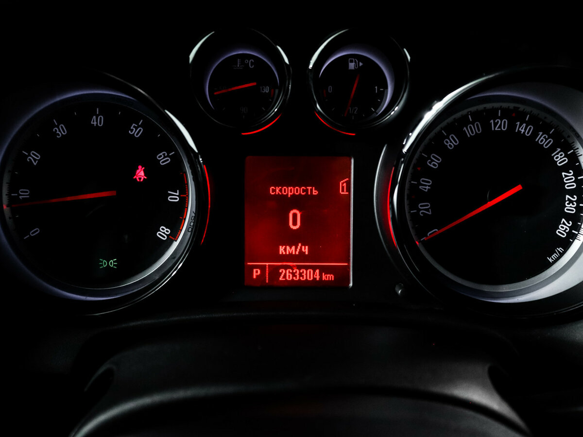 Купить Opel Astra J, 2012, 263 301 км, фото №9