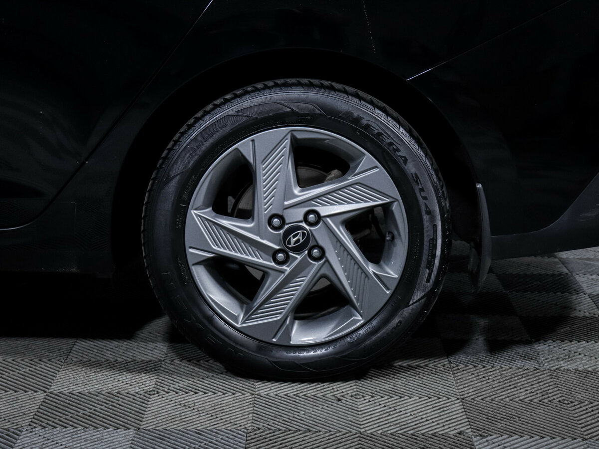 Купить Hyundai Solaris II, 2020, 108 422 км, фото №12