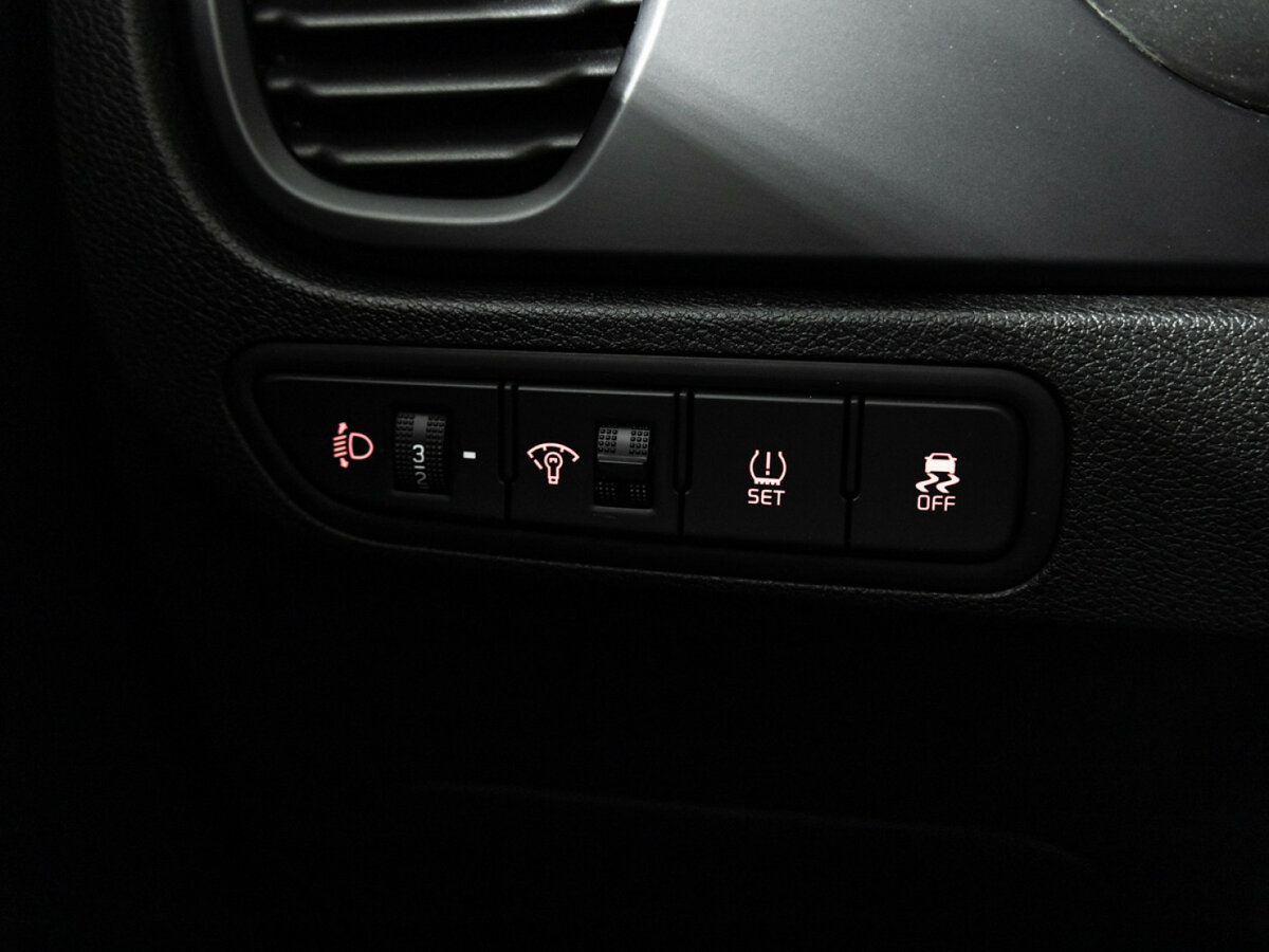 Купить Kia Rio X IV Рестайлинг, 2020, 131 778 км, фото №17