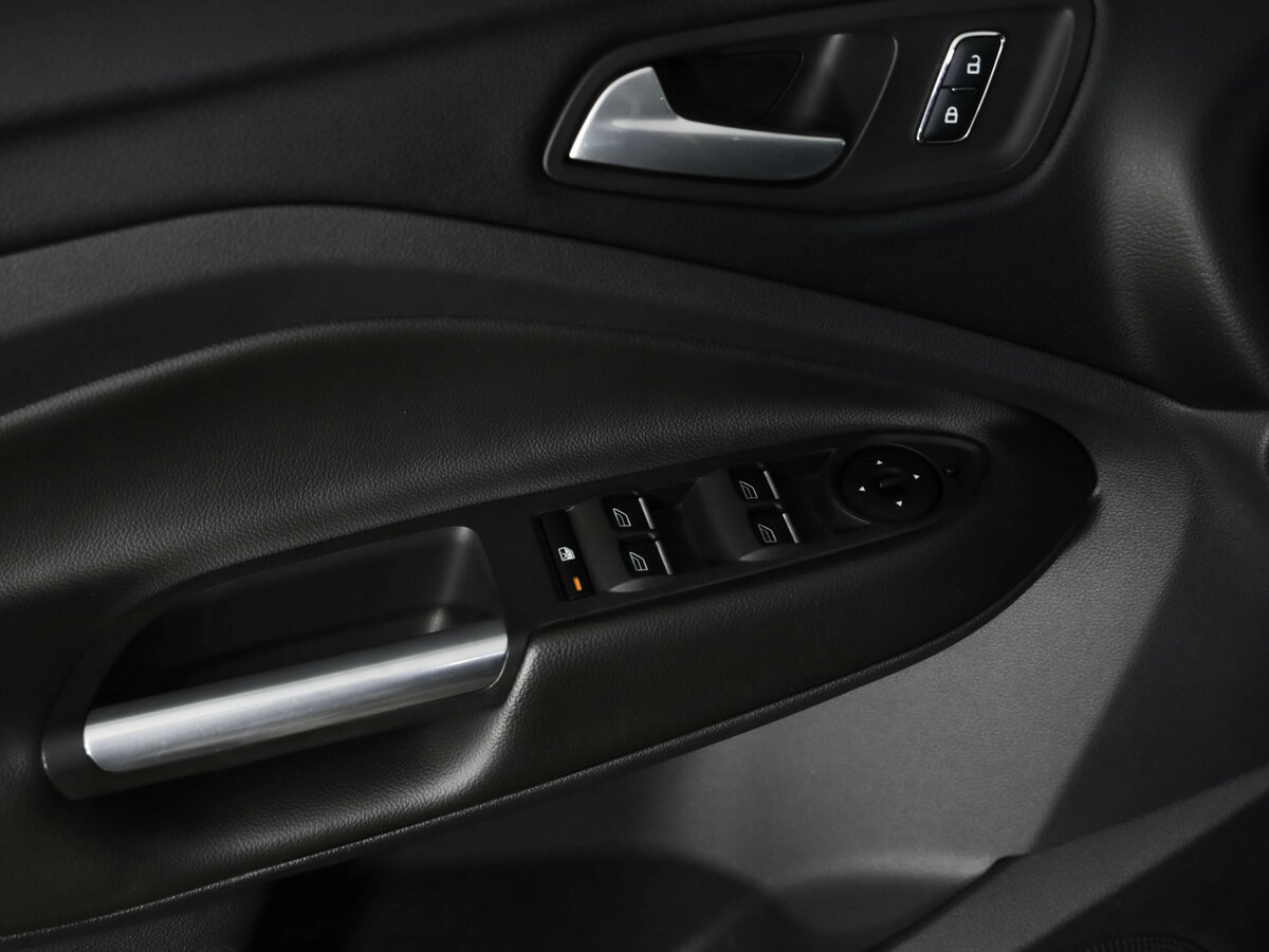 Купить Ford Kuga II, 2015, 140 587 км, фото №24